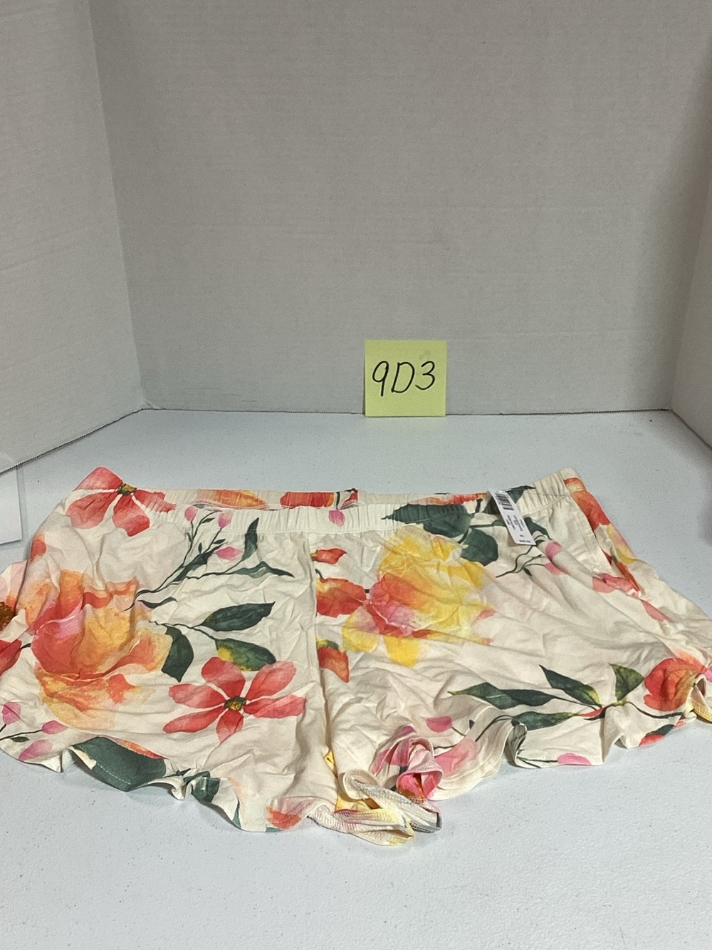 Soma Floral Cream Sleep Shorts with Pink & Yellow Blooms